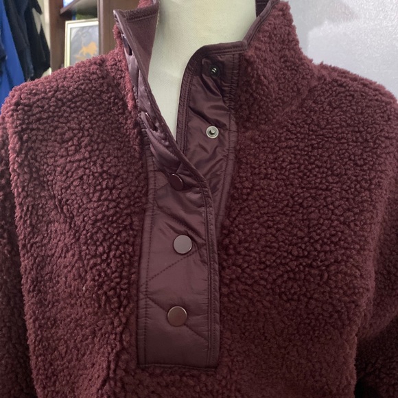 Athleta Cozy Sherpa Snap Sweatshirt - Picture 5 of 10